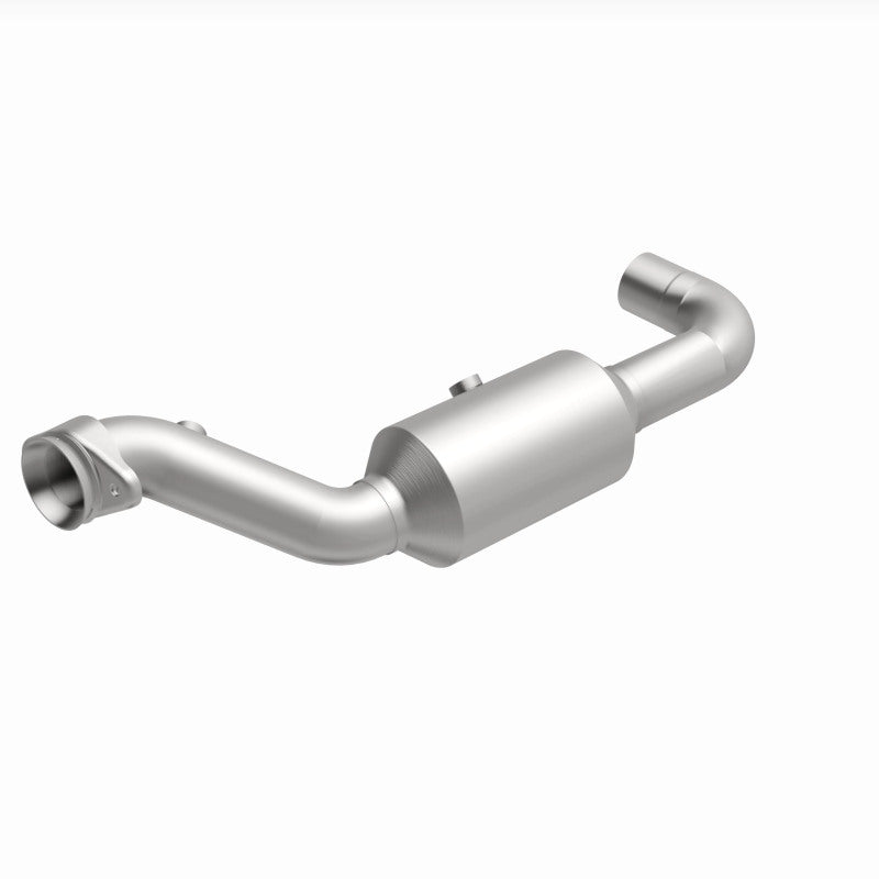 Magnaflow 18-21 Ford Expedition Left Underbody 3.5L Direct Fit Catalytic Converter 280218 280218 360 Degree Image Set