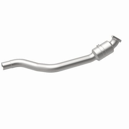 MagnaFlow Dodge OEM Grade Federal / EPA Compliant Direct-Fit Catalytic Converter 52479 360 Degree Image Set