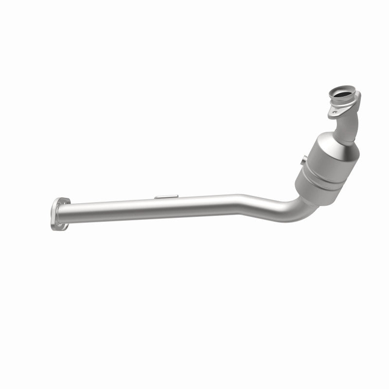 MagnaFlow Jeep Wrangler OEM Grade Federal / EPA Compliant Direct-Fit Catalytic Converter 49691 360 Degree Image Set