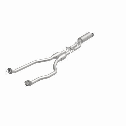 MagnaFlow Lexus IS250 OEM Grade Federal / EPA Compliant Direct-Fit Catalytic Converter 21-071 360 Degree Image Set