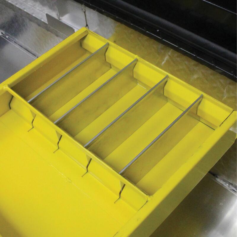 Westin/Brute 9in x 15in tray w/ 4 Silver Aluminum Dividers - Yellow 80-TR11 80-TR11 Photo - Mounted