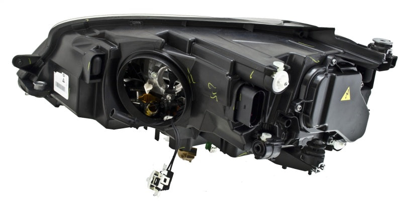 Hella 2013-2020 Volkswagen Golf Bi-Xenon Headlight Assembly 011956281 011956281 Photo - Unmounted