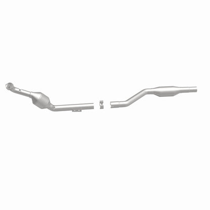 MagnaFlow Mercedes-Benz California Grade CARB Compliant Direct-Fit Catalytic Converter 454043 360 Degree Image Set