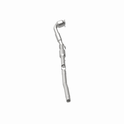 MagnaFlow Volkswagen OEM Grade Federal / EPA Compliant Direct-Fit Catalytic Converter 52281 360 Degree Image Set