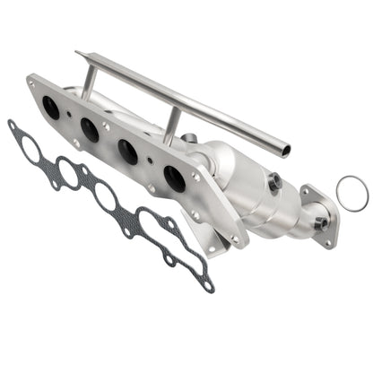 MagnaFlow Ford Focus HM Grade Federal / EPA Compliant Manifold Catalytic Converter 50340 Photo - Primary