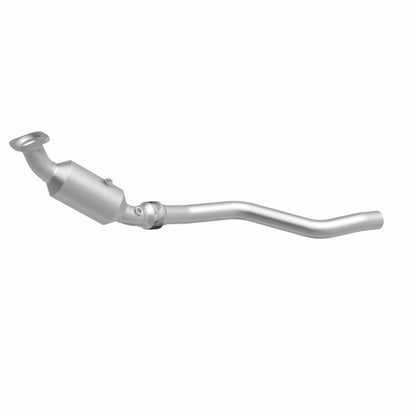 MagnaFlow California Grade CARB Compliant Direct-Fit Catalytic Converter 5561244 360 Degree Image Set