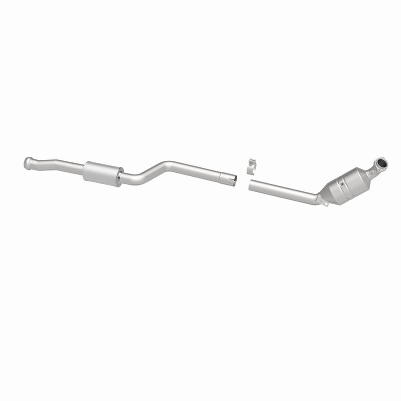 MagnaFlow Mercedes-Benz California Grade CARB Compliant Direct-Fit Catalytic Converter 5561916 360 Degree Image Set