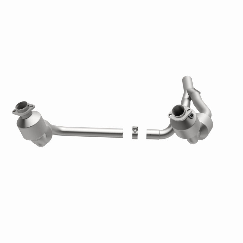 MagnaFlow Jeep Wrangler California Grade CARB Compliant Direct-Fit Catalytic Converter 5582689 360 Degree Image Set