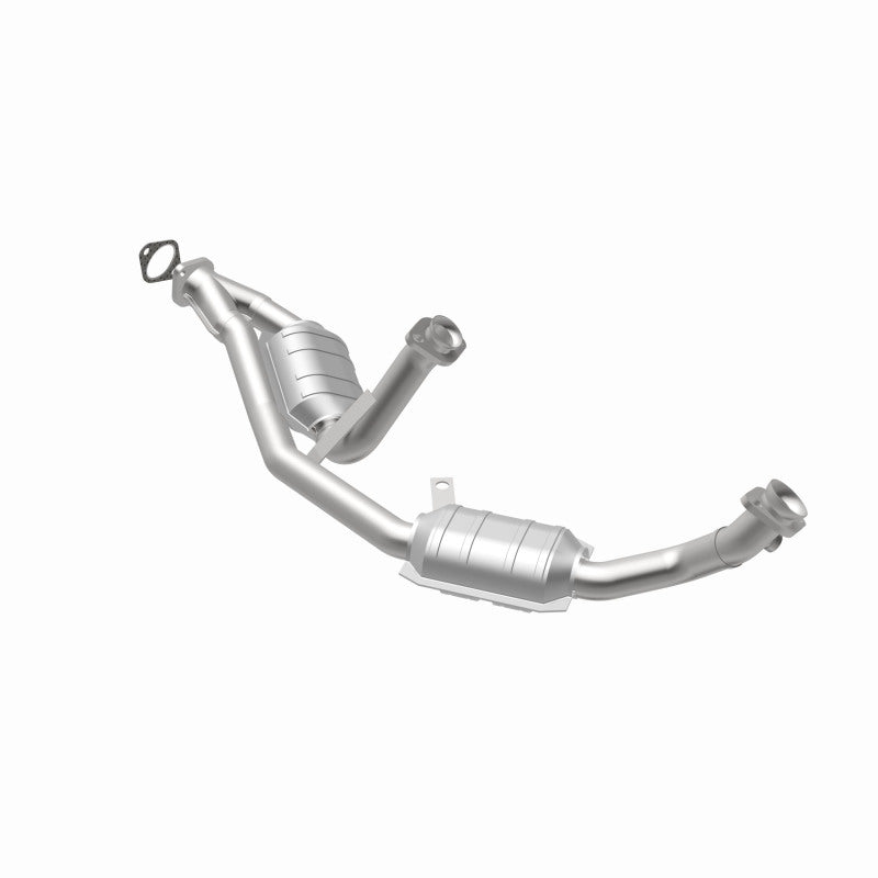 MagnaFlow Standard Grade Federal / EPA Compliant Direct-Fit Catalytic Converter 50202 360 Degree Image Set