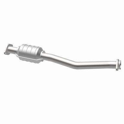 MagnaFlow Suzuki Esteem HM Grade Federal / EPA Compliant Direct-Fit Catalytic Converter 23747 360 Degree Image Set
