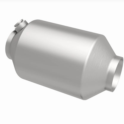 Magnaflow 2.25in. 1/O2 CC Spun OEM Universal Converter 51045 51045 360 Degree Image Set