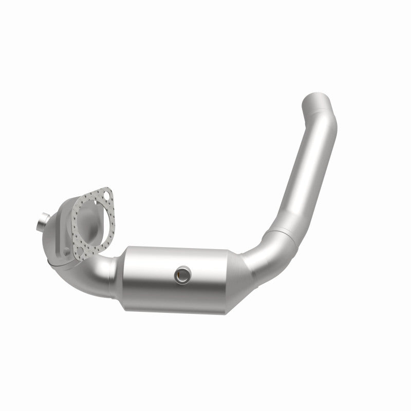 MagnaFlow OEM Grade Federal / EPA Compliant Direct-Fit Catalytic Converter 21-603 360 Degree Image Set