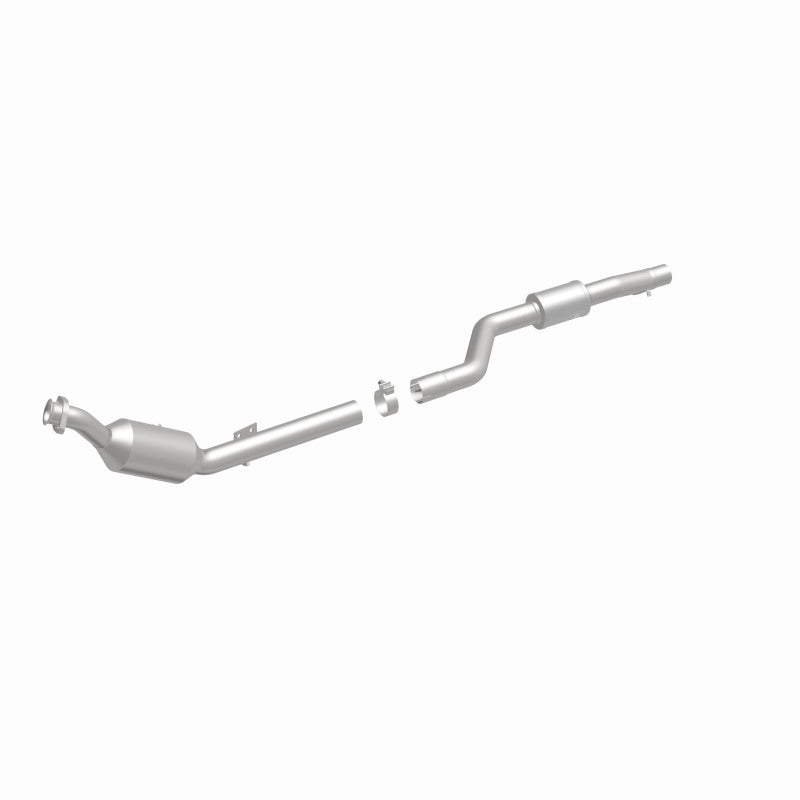 MagnaFlow Mercedes-Benz OEM Grade Federal / EPA Compliant Direct-Fit Catalytic Converter 21-569 360 Degree Image Set