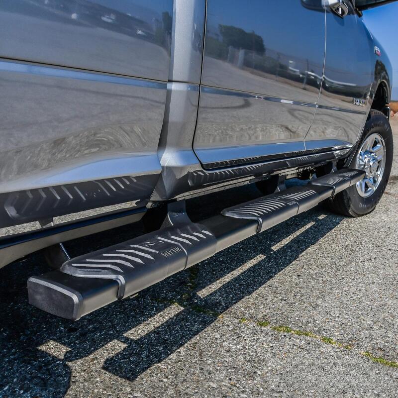 Westin 19-20 Ram 2500/3500 Crew Cab (6.5ft Bed) R5 M-Series W2W Nerf Step Bars - Textured Black 28-534785 28-534785 Photo - Mounted