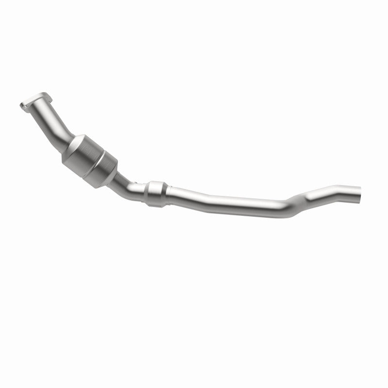 MagnaFlow OEM Grade Federal / EPA Compliant Direct-Fit Catalytic Converter 51584 360 Degree Image Set