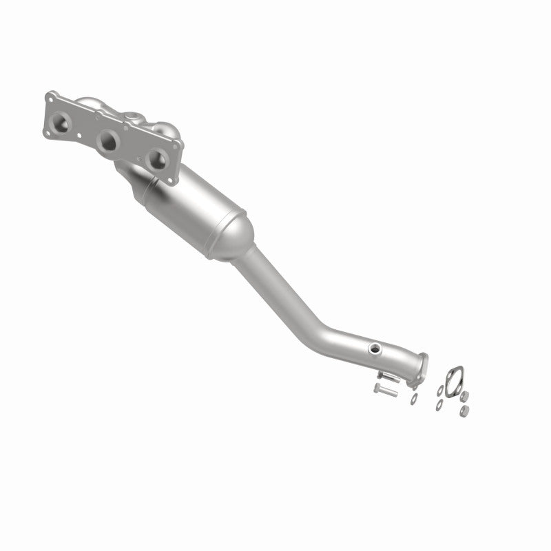 MagnaFlow BMW California Grade CARB Compliant Manifold Catalytic Converter 5531762 360 Degree Image Set