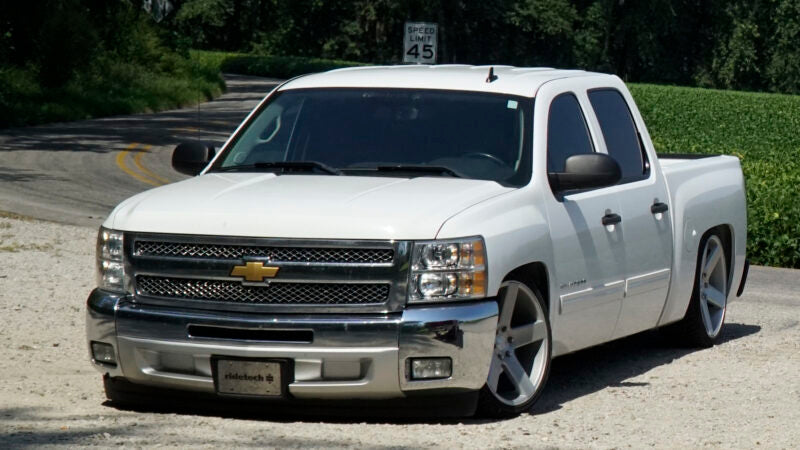 Ridetech 14-18 GM 1500 2WD/4WD HQ Air Suspension System 11710297 11710297 Photo - lifestyle view