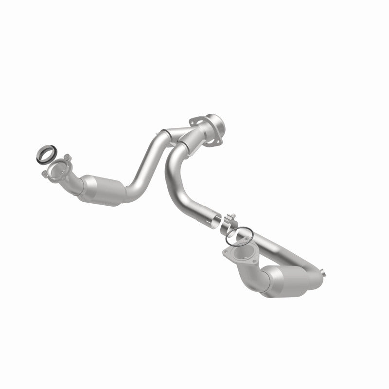 MagnaFlow California Grade CARB Compliant Direct-Fit Catalytic Converter 5451631 360 Degree Image Set