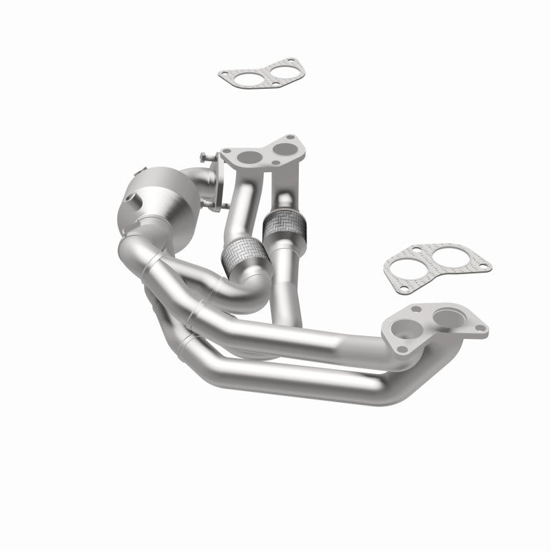 MagnaFlow Subaru OEM Grade Federal / EPA Compliant Manifold Catalytic Converter 52587 360 Degree Image Set