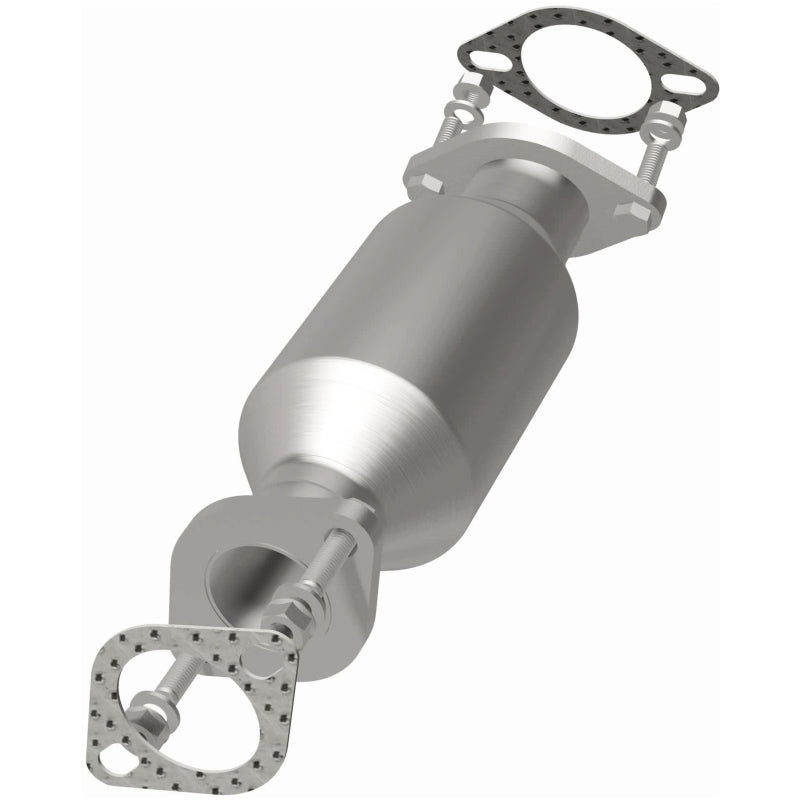 MagnaFlow Hyundai OEM Grade Federal / EPA Compliant Direct-Fit Catalytic Converter 52823 Photo - out of package