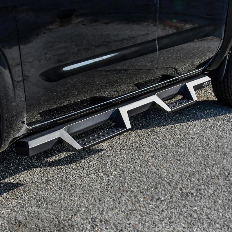 Westin 2022 Nissan Frontier Crew Cab Pickup HDX Drop Nerf Step Bars - Textured Black 56-14215 56-14215 Photo - Mounted