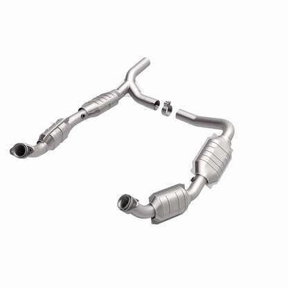 MagnaFlow Ford OEM Grade Federal / EPA Compliant Direct-Fit Catalytic Converter 51640 360 Degree Image Set