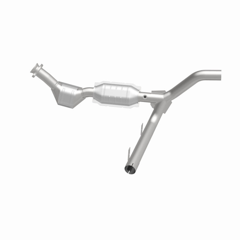 MagnaFlow Ford F-150 HM Grade Federal / EPA Compliant Direct-Fit Catalytic Converter 93429 360 Degree Image Set