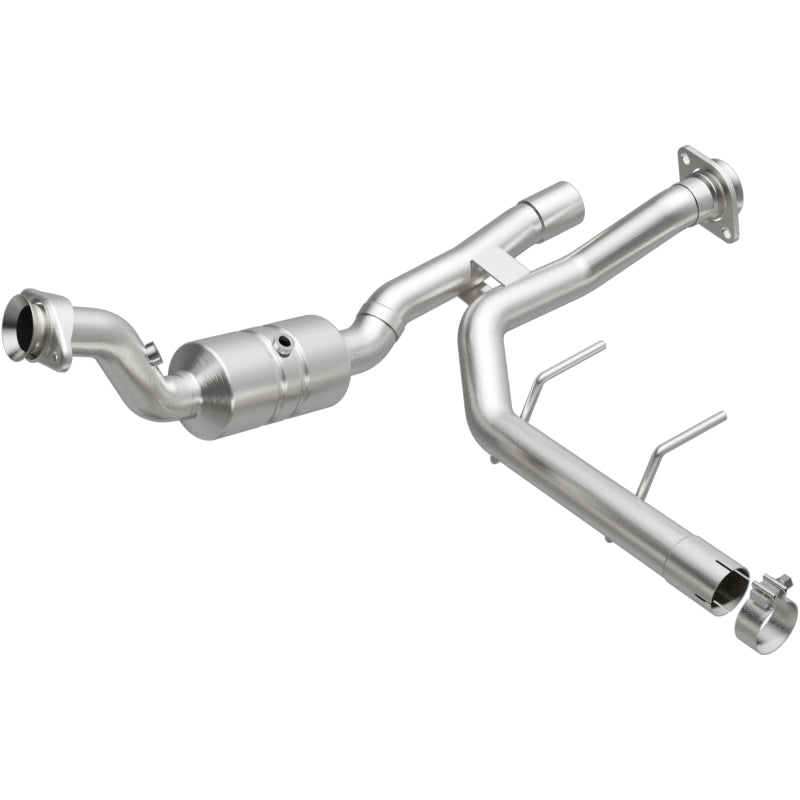 MagnaFlow Ford F-150 OEM Grade Federal / EPA Compliant Direct-Fit Catalytic Converter 52592 Photo - Primary