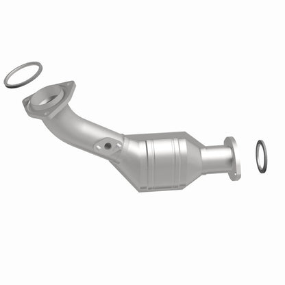MagnaFlow Toyota OEM Grade Federal / EPA Compliant Direct-Fit Catalytic Converter 51679 360 Degree Image Set