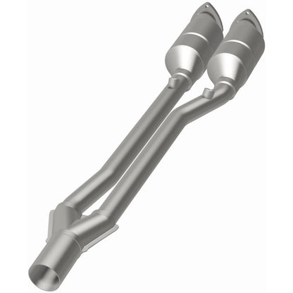 MagnaFlow HM Grade Federal / EPA Compliant Direct-Fit Catalytic Converter 24157 Photo - out of package