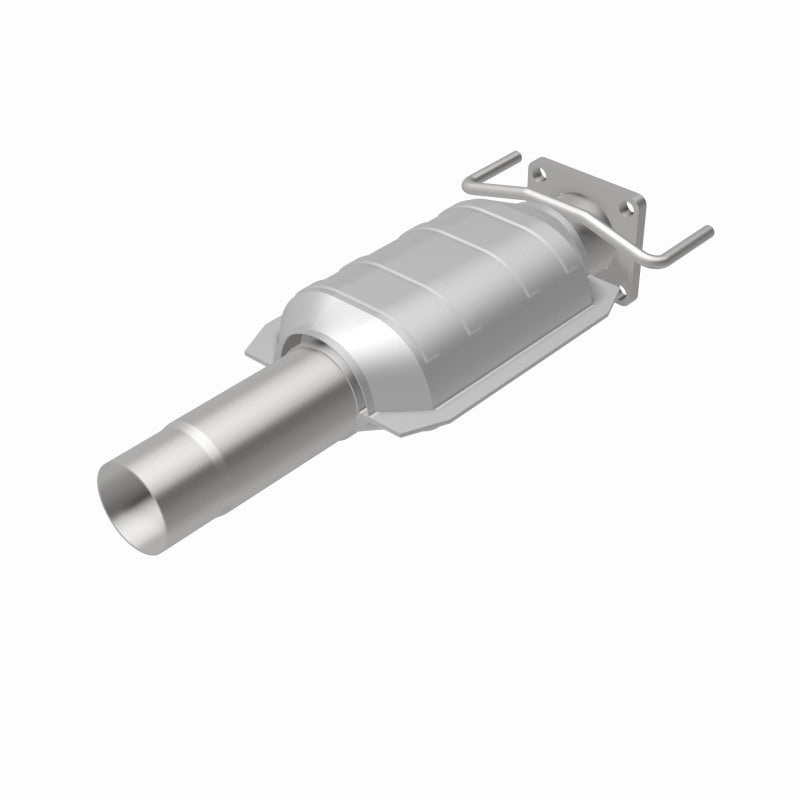 MagnaFlow Saturn Standard Grade Federal / EPA Compliant Direct-Fit Catalytic Converter 23448 360 Degree Image Set