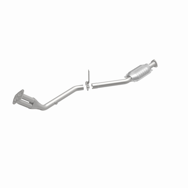 MagnaFlow BMW 318i Standard Grade Federal / EPA Compliant Direct-Fit Catalytic Converter 23551 360 Degree Image Set