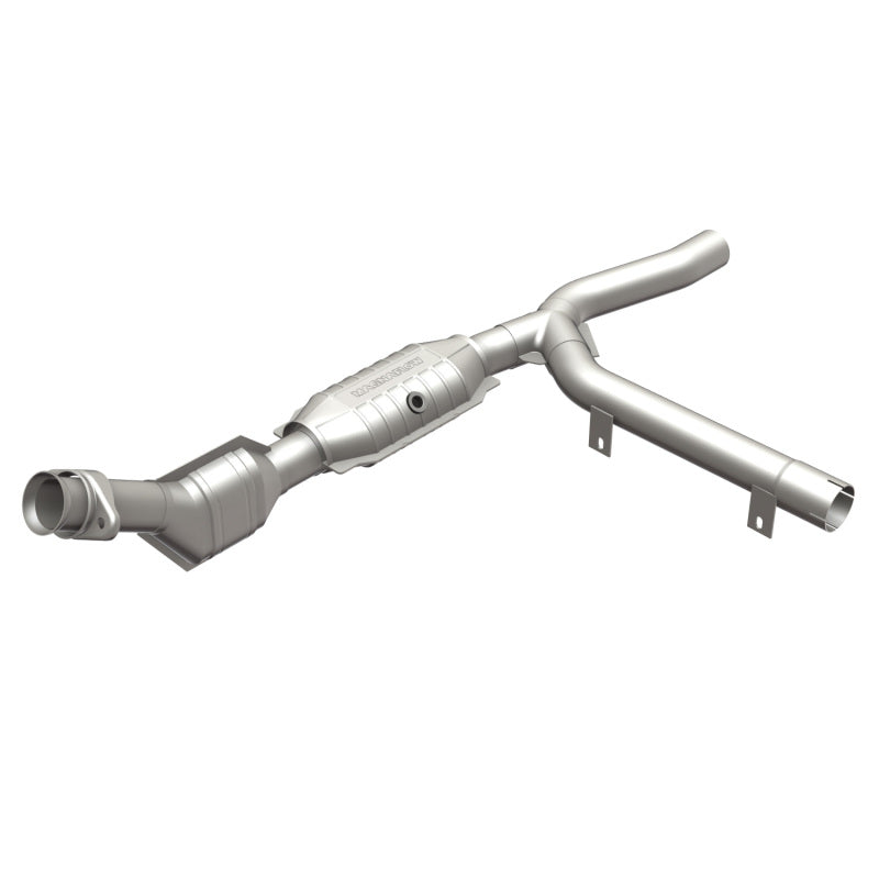 MagnaFlow Ford OEM Grade Federal / EPA Compliant Direct-Fit Catalytic Converter 51301 Photo - Primary