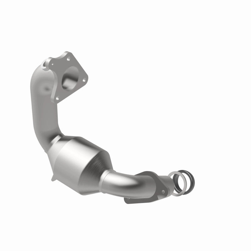MagnaFlow Nissan Juke OEM Grade Federal / EPA Compliant Direct-Fit Catalytic Converter 52438 360 Degree Image Set