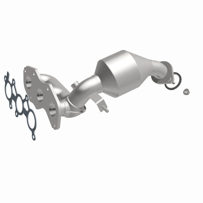 MagnaFlow Toyota Sienna California Grade CARB Compliant Manifold Catalytic Converter 5582822 360 Degree Image Set