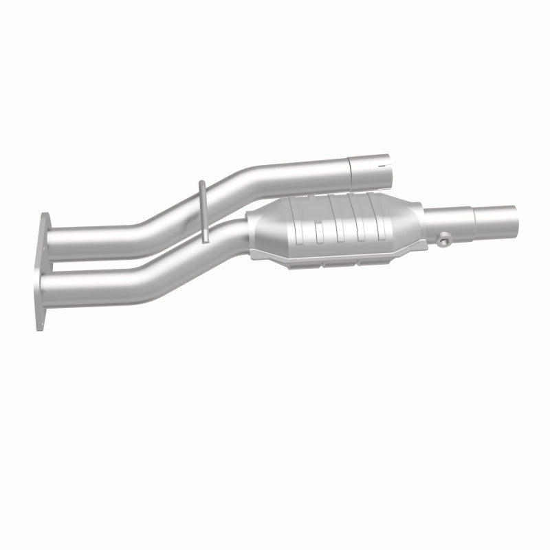 MagnaFlow HM Grade Federal / EPA Compliant Direct-Fit Catalytic Converter 23179 360 Degree Image Set