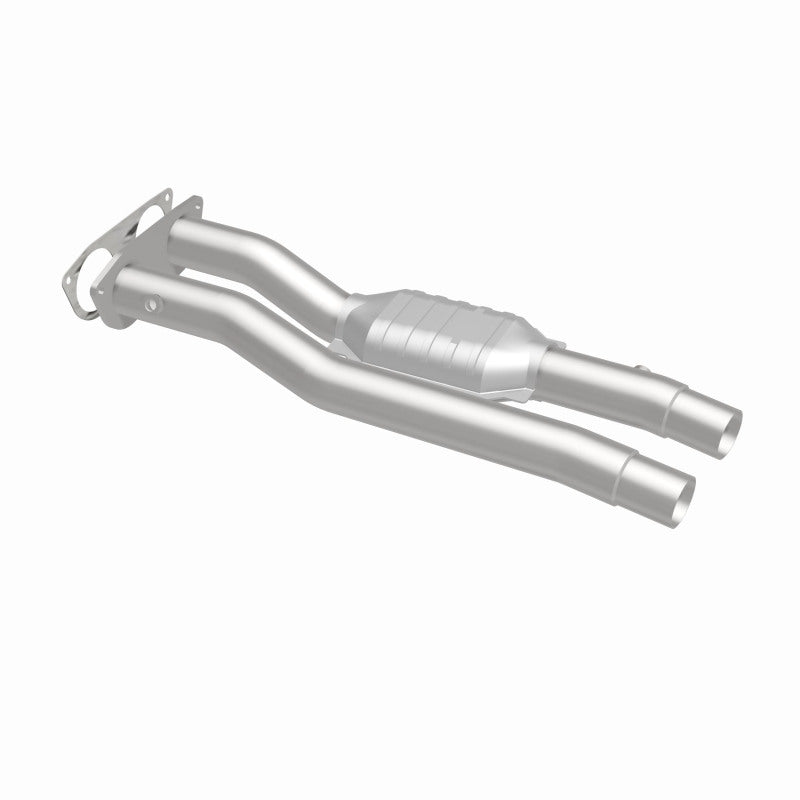 MagnaFlow California Grade CARB Compliant Direct-Fit Catalytic Converter 4451471 360 Degree Image Set