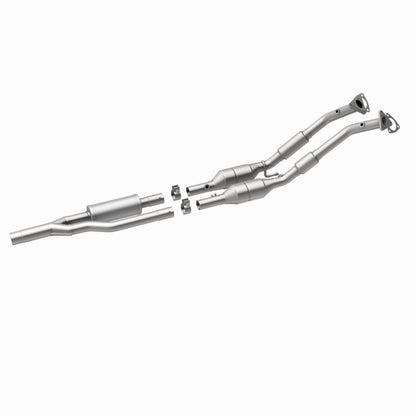 MagnaFlow Audi TT Quattro OEM Grade Federal / EPA Compliant Direct-Fit Catalytic Converter 49716 360 Degree Image Set