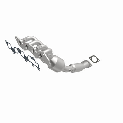 MagnaFlow Ford Focus OEM Grade Federal / EPA Compliant Manifold Catalytic Converter 49839 360 Degree Image Set