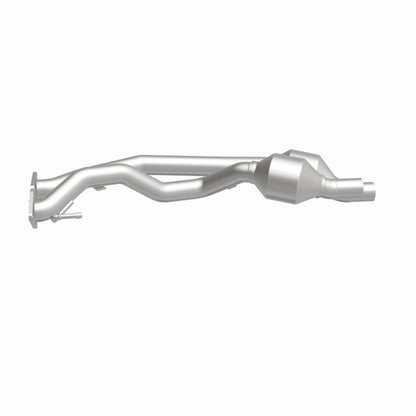 MagnaFlow OEM Grade Federal / EPA Compliant Direct-Fit Catalytic Converter 51957 360 Degree Image Set