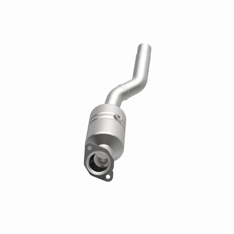 MagnaFlow Jaguar California Grade CARB Compliant Direct-Fit Catalytic Converter 5461948 360 Degree Image Set