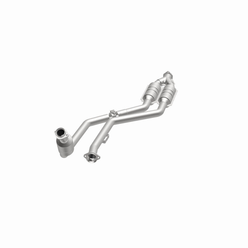 MagnaFlow Mercedes-Benz California Grade CARB Compliant Direct-Fit Catalytic Converter 444059 360 Degree Image Set