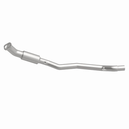 MagnaFlow OEM Grade Federal / EPA Compliant Direct-Fit Catalytic Converter 21-539 360 Degree Image Set