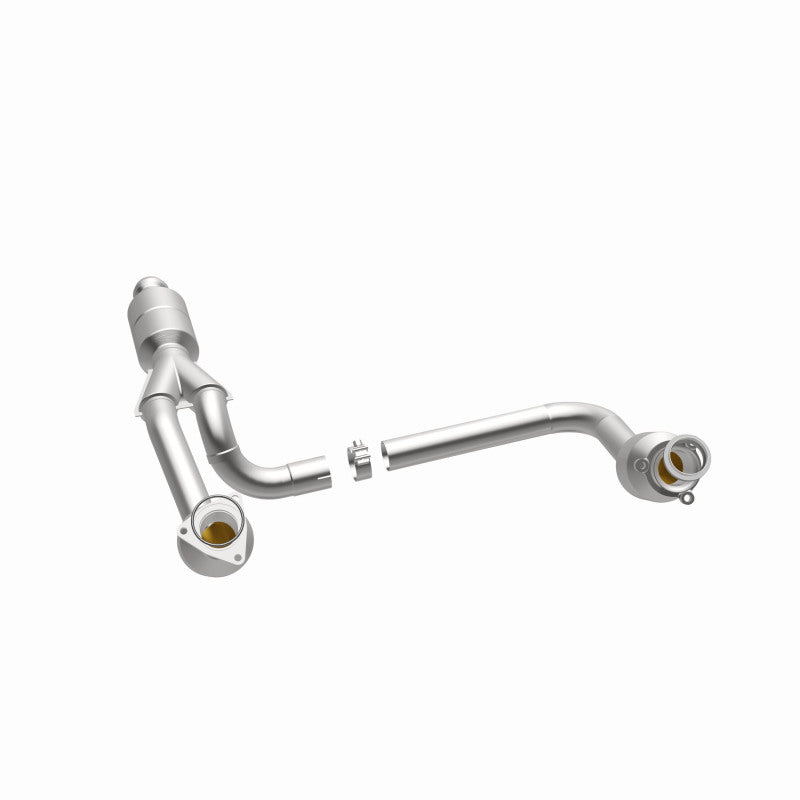 MagnaFlow OEM Grade Federal / EPA Compliant Direct-Fit Catalytic Converter 52642 360 Degree Image Set