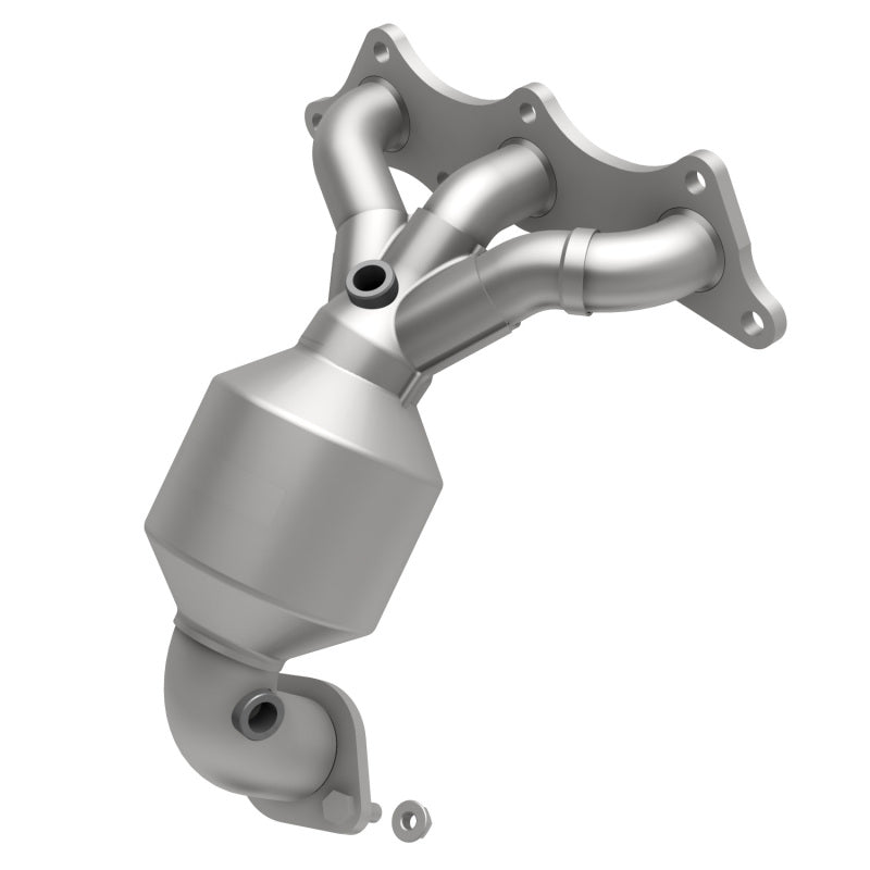 MagnaFlow Mitsubishi OEM Grade Federal / EPA Compliant Manifold Catalytic Converter 51677 Photo - Primary