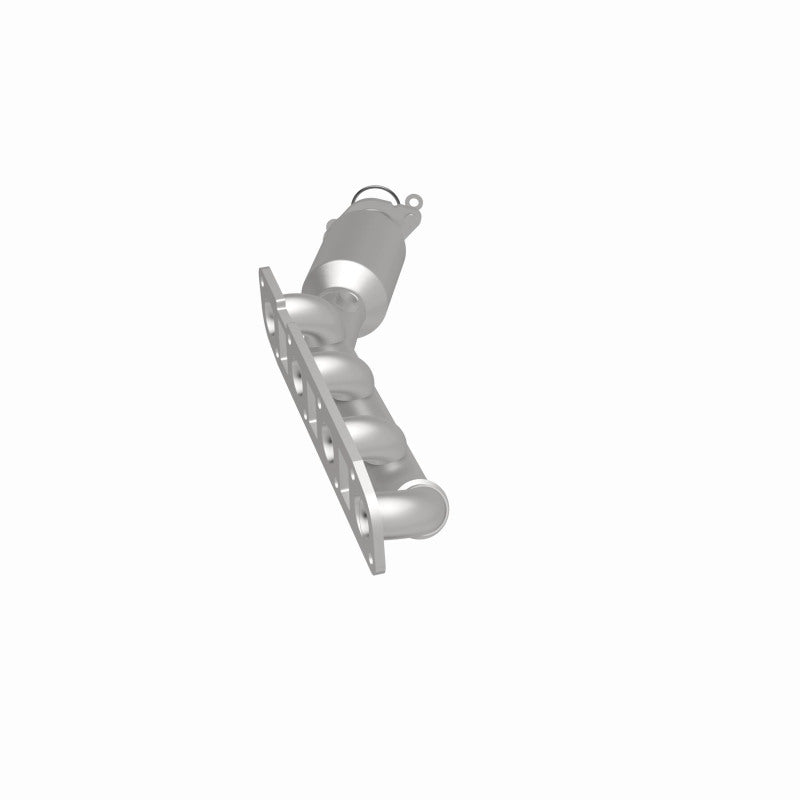 MagnaFlow Infiniti OEM Grade Federal / EPA Compliant Manifold Catalytic Converter 22-035 360 Degree Image Set