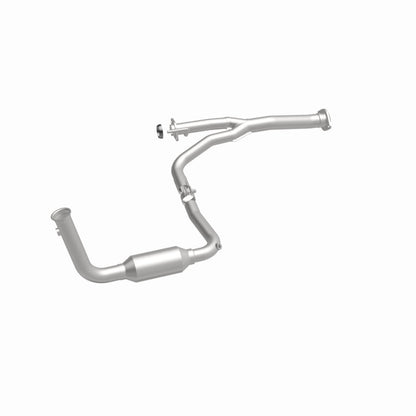 MagnaFlow Jeep Liberty California Grade CARB Compliant Direct-Fit Catalytic Converter 5451582 360 Degree Image Set