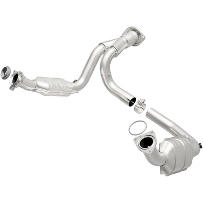 MagnaFlow OEM Grade Federal / EPA Compliant Direct-Fit Catalytic Converter 49631 Photo - Primary