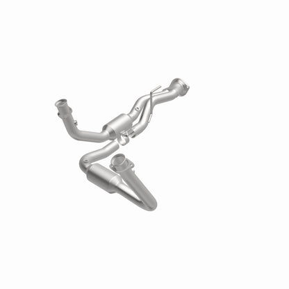 MagnaFlow Jeep HM Grade Federal / EPA Compliant Direct-Fit Catalytic Converter 24473 360 Degree Image Set