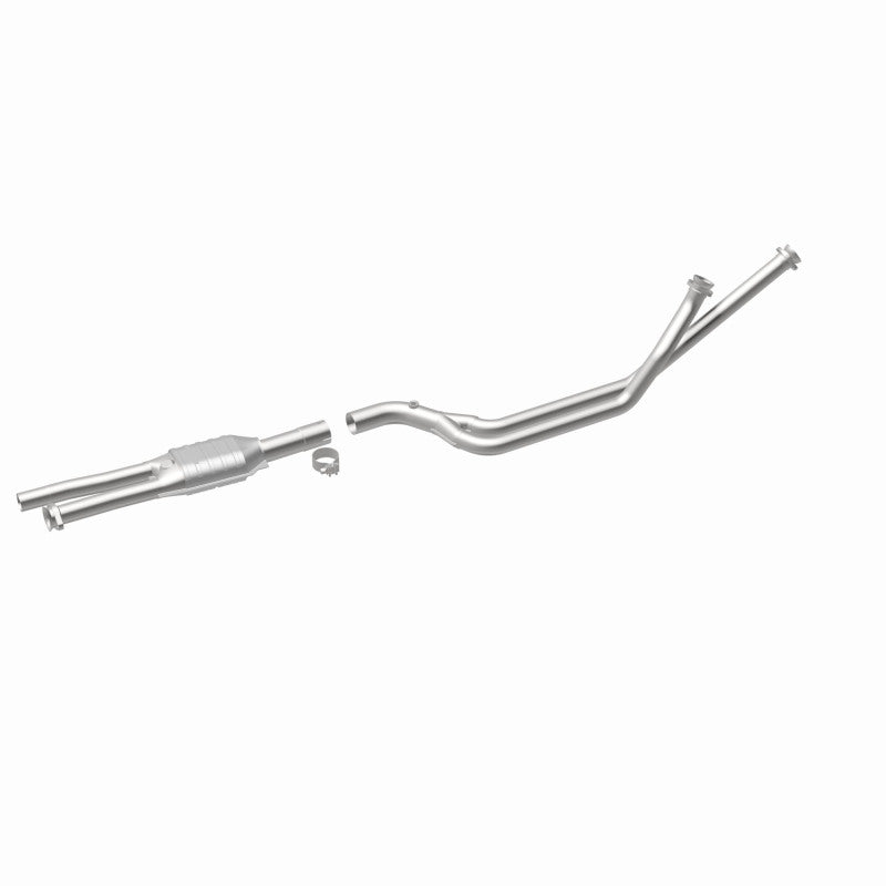 MagnaFlow Mercedes-Benz Standard Grade Federal / EPA Compliant Direct-Fit Catalytic Converter 23837 360 Degree Image Set